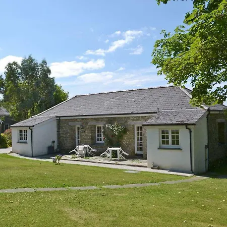 Holiday home The Coach House *